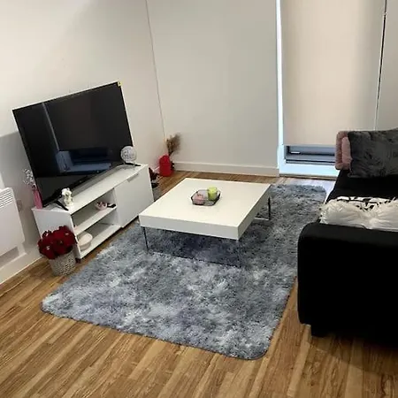 Cozie 1 Bedroom Apartment Manchester Exterior photo