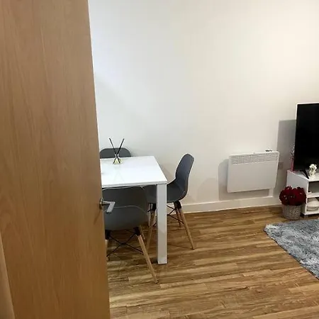 Cozie 1 Bedroom Apartment Manchester Exterior photo